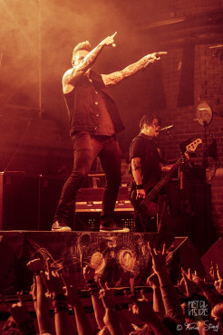 papa-roach-rockfabrik-nuernberg-16-11-2013_44