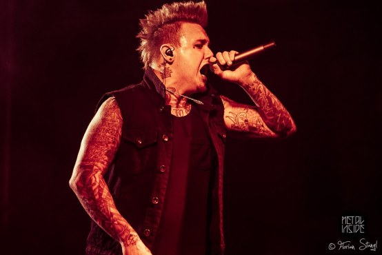 papa-roach-rockfabrik-nuernberg-16-11-2013_48