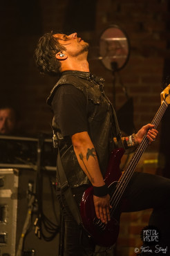 papa-roach-rockfabrik-nuernberg-16-11-2013_63