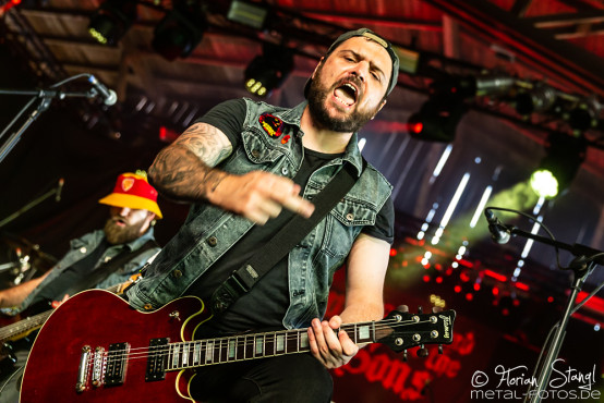 phil-campbell-and-the-bastard-sons-pyraser-classic-rock-night-23-07-2022_0014
