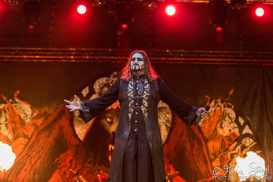 powerwolf-masters-of-rock-11-7-2015_0001