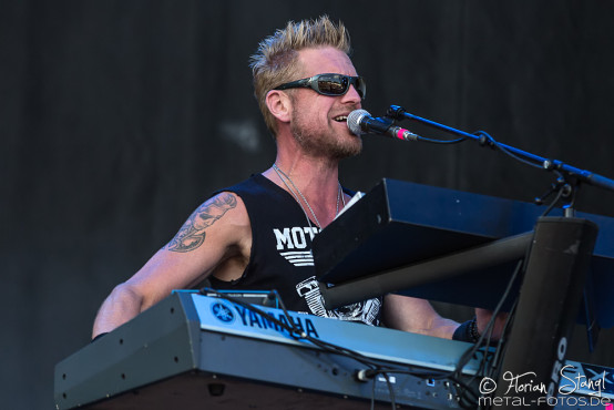 pretty-maids-bang-your-head-18-7-2015_0004