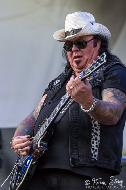 pretty-maids-bang-your-head-18-7-2015_0009