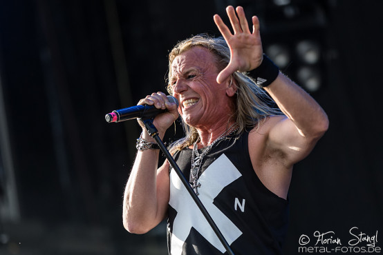 pretty-maids-bang-your-head-18-7-2015_0027