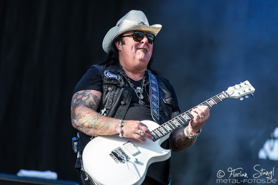 pretty-maids-bang-your-head-18-7-2015_0028