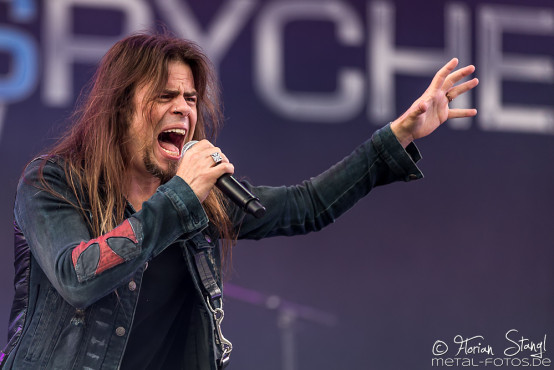 queensryche-bang-your-head-17-7-2015_0026
