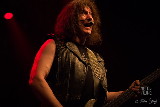 raven-metal-assault-wuerzburg-2-2-2013-22