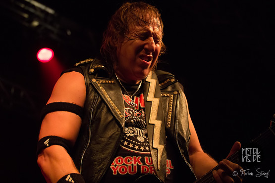raven-metal-assault-wuerzburg-2-2-2013-23