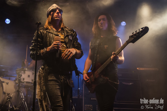 reverse-grip-musichall-geiselwind-04-04-2013-32