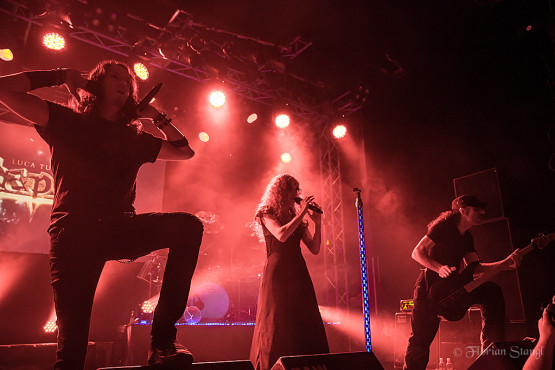 rhapsody-1-12-2012-musichall-geiselwind-37