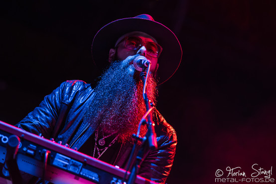 rival-sons-arena-nuernberg-21-11-2015_0004