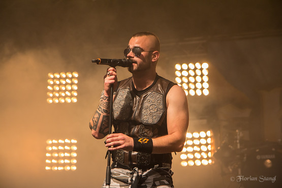 sabaton-21-9-2012-geiselwind-eventhalle-35