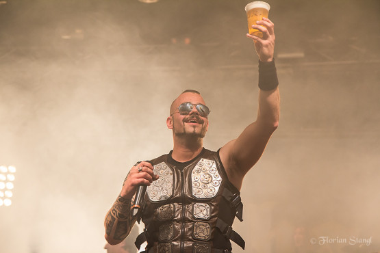 sabaton-21-9-2012-geiselwind-eventhalle-36