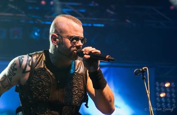 sabaton-21-9-2012-geiselwind-eventhalle-70