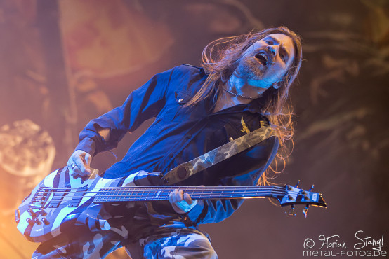 sabaton-bang-your-head-16-7-2015_0040