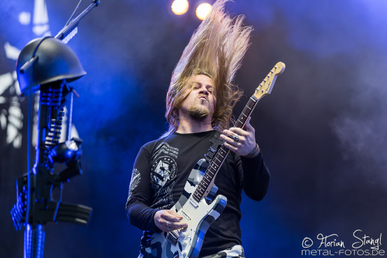sabaton-bang-your-head-16-7-2015_0080