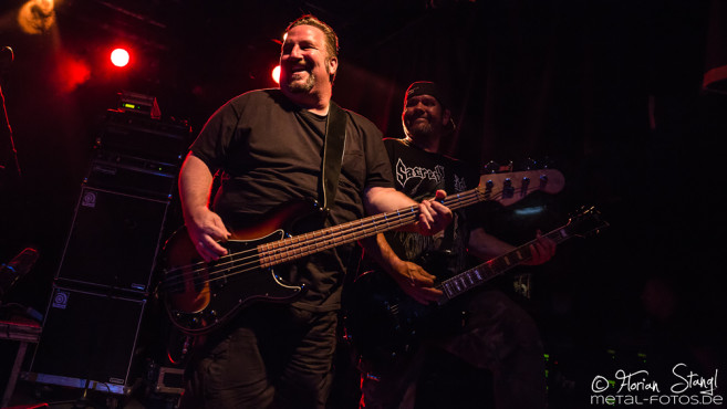 sacred-reich-hirsch-nuernberg-27-07-2016_0007