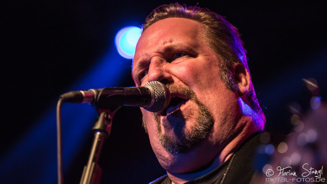 sacred-reich-hirsch-nuernberg-27-07-2016_0032