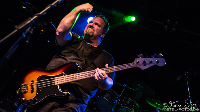 sacred-reich-hirsch-nuernberg-27-07-2016_0040