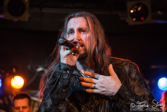 serious-black-rock-for-one-world-05-03-2016_0010