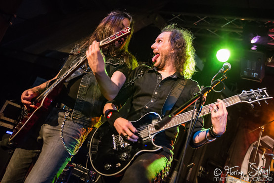 serious-black-rock-for-one-world-05-03-2016_0043