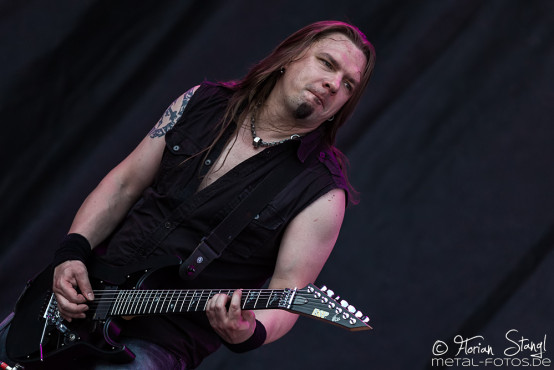 sonata-arctica-bang-your-head-16-7-2015_0028