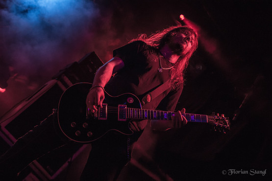 sonne-adam-12-9-2012-hirsch-nuernberg-26