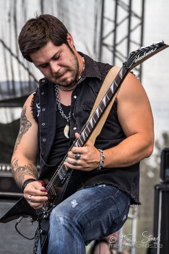 steel-engraved-basinfirefest-28-6-2014_0012