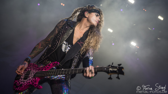 steel-panther-summer-breeze-2016-20-08-2016_0014