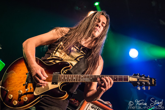stinger-hirsch-nuernberg-19-10-2017_0045