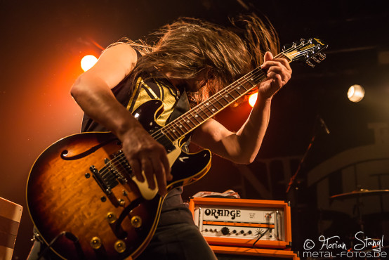 stinger-hirsch-nuernberg-19-10-2017_0076
