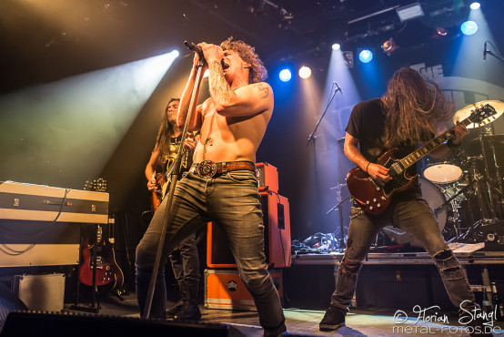 stinger-hirsch-nuernberg-19-10-2017_0083