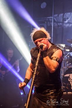 subway-to-sally-stadthalle-fuerth-27-12-2013_23
