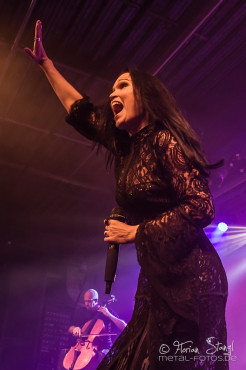 tarja-backstage-muenchen-26-10-2013_18