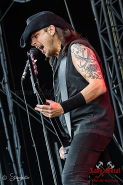 the-bones-summer-breeze-2013-15-08-2013-14