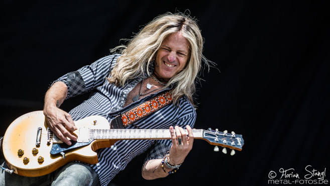 the-dead-daisies-bang-your-head-2016-14-07-2016_0013