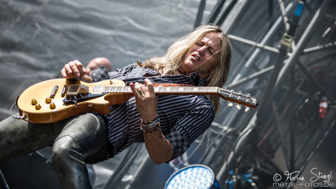 the-dead-daisies-bang-your-head-2016-14-07-2016_0037