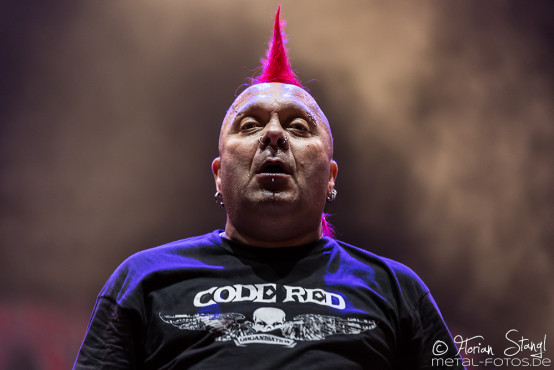 the-exploited-masters-of-rock-11-7-2015_0010