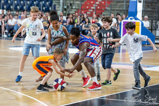 the-harlem-globetrotters-arena-nuernberg-21-4-2018_0033