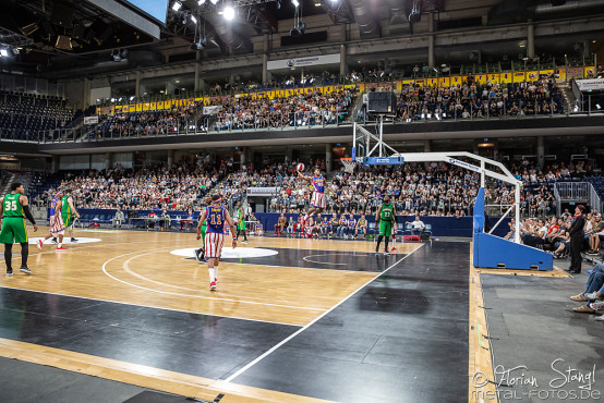 the-harlem-globetrotters-arena-nuernberg-21-4-2018_0044