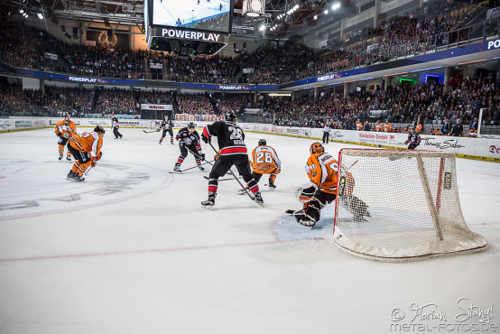 thomas-sabo-ice-tiger-vs-grizzlys-wolfsburg-arena-nuernberg-10-04-2016_0058