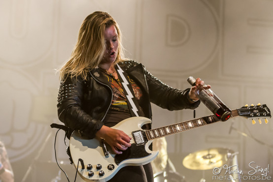 thundermother-summer-breeze-2016-20-08-2016_0008