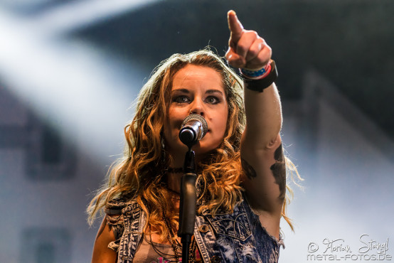 thundermother-summer-breeze-2016-20-08-2016_0025