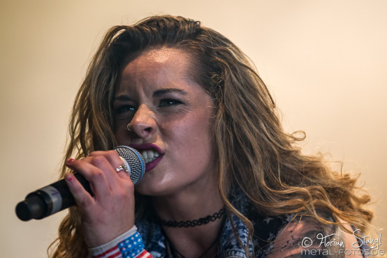 thundermother-summer-breeze-2016-20-08-2016_0043