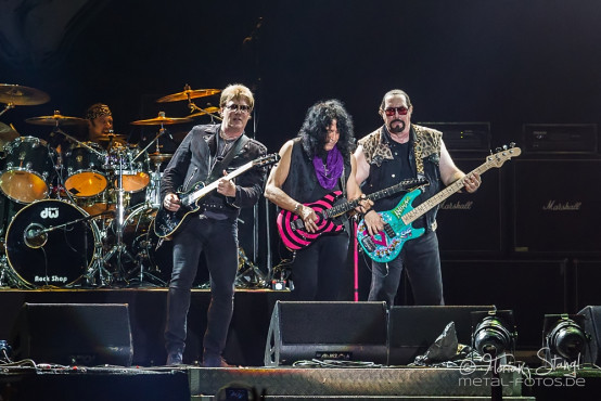 twisted-sister-byh-2014-12-7-2014_0030