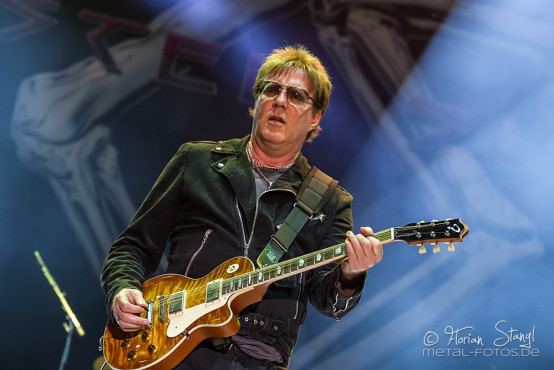 twisted-sister-byh-2014-12-7-2014_0078