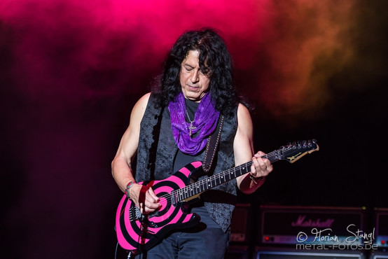 twisted-sister-byh-2014-12-7-2014_0094
