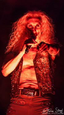 twisted-sister-bang-your-head-2016-15-07-2016_0033