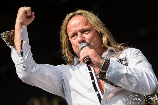 voodoo-circle-masters-of-rock-12-7-2015_0055