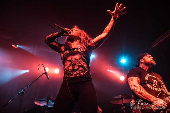 walls-of-jericho-rockfabrik-nuernberg-1-7-2014_0030